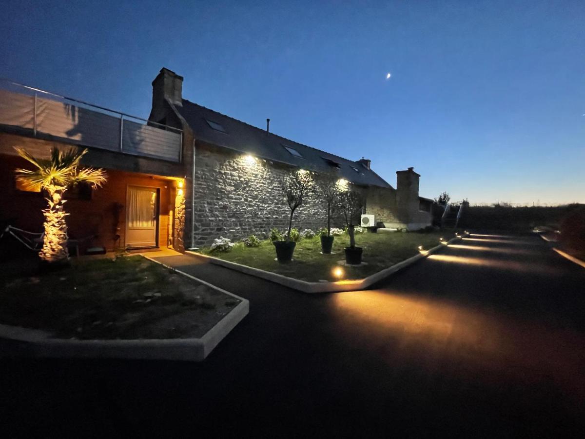 Gites D Izel N1 Entre Terre Et Mer Pres D'Un Golf Ploemel Exterior foto